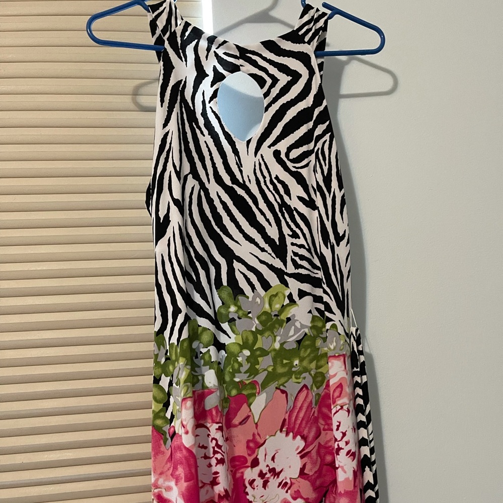 SHIPPING NOT INCLUDED - gently used